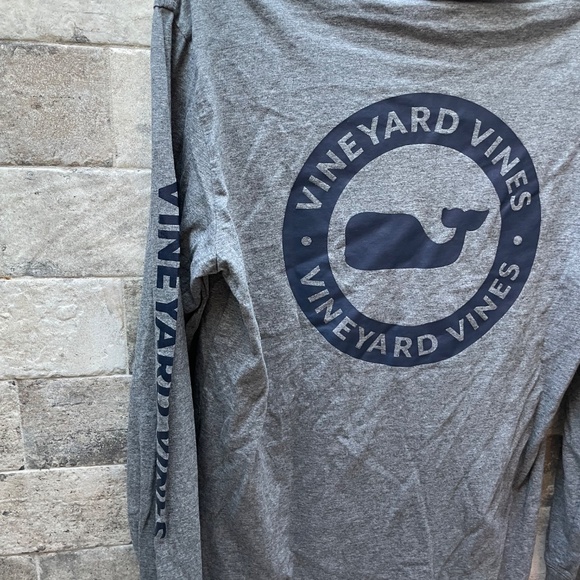 ❤️ VINEYARD VINES MENS GREY HOODIE LONG SLEEVE TEE SHIRT SIZE SMALL - Picture 5 of 5